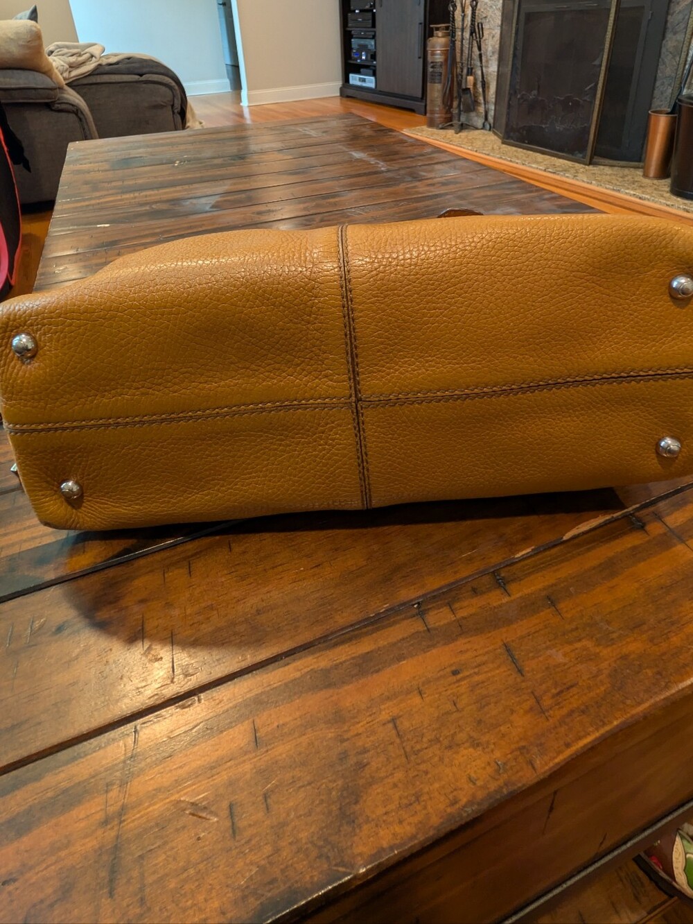 Tod's D-bag Pebbled Leather Tote - Picture 5 of 13